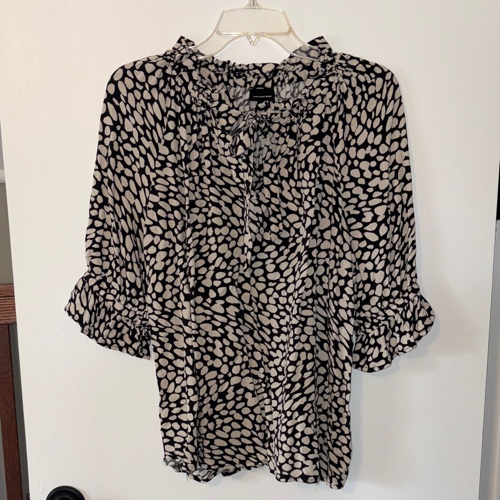 Who What Wear Black and Cream Patterned Blouse